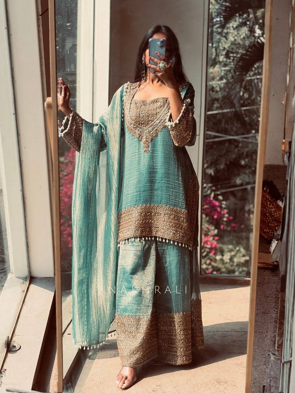 *Category:* *Women’s Ethnic Wear*