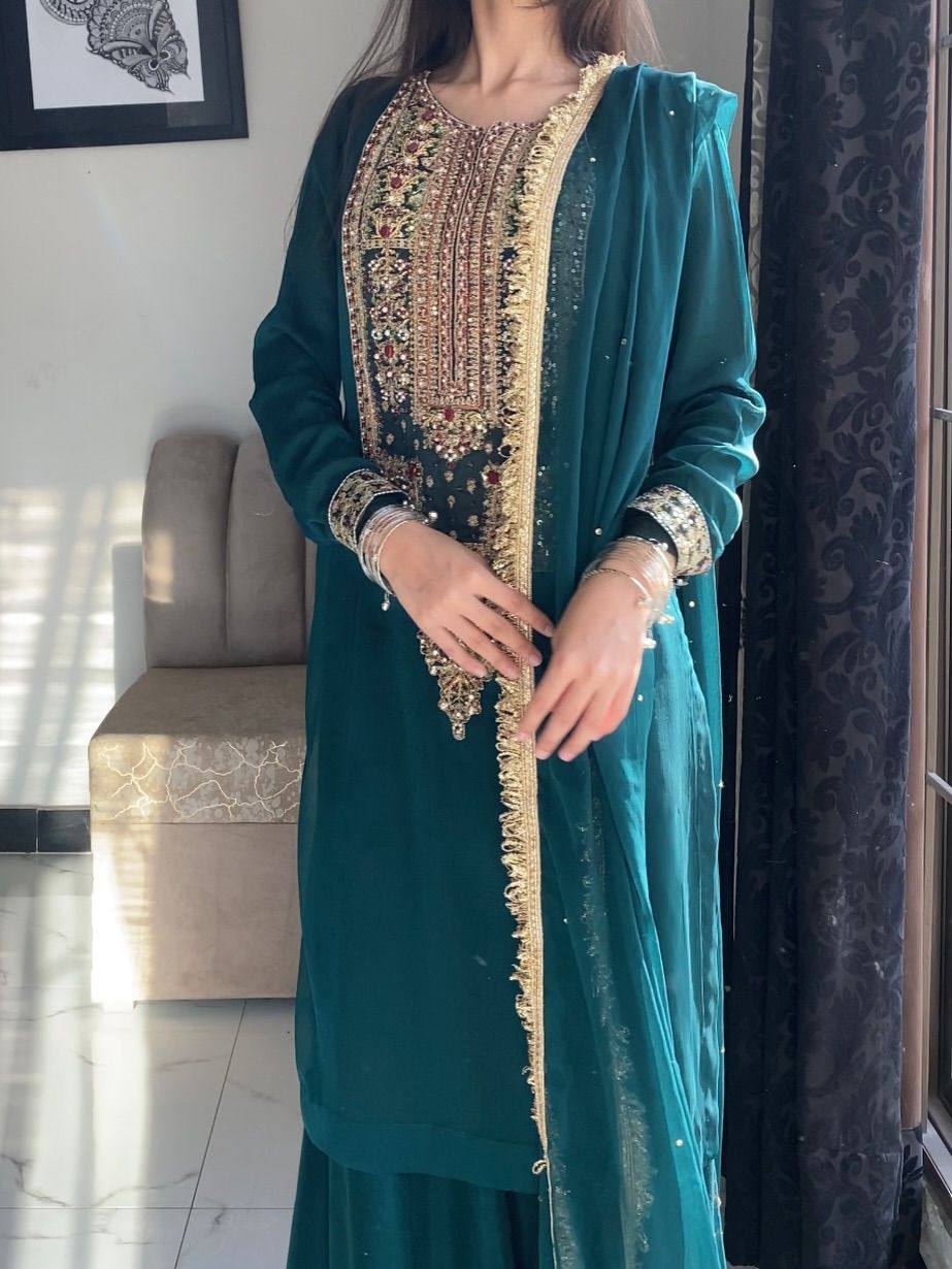 NEW DESIGNER OUTFIT